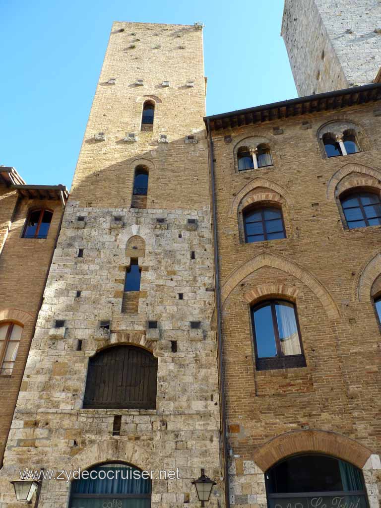 6480: Carnival Dream, Livorno - Beautiful Tuscany - San Gimignano