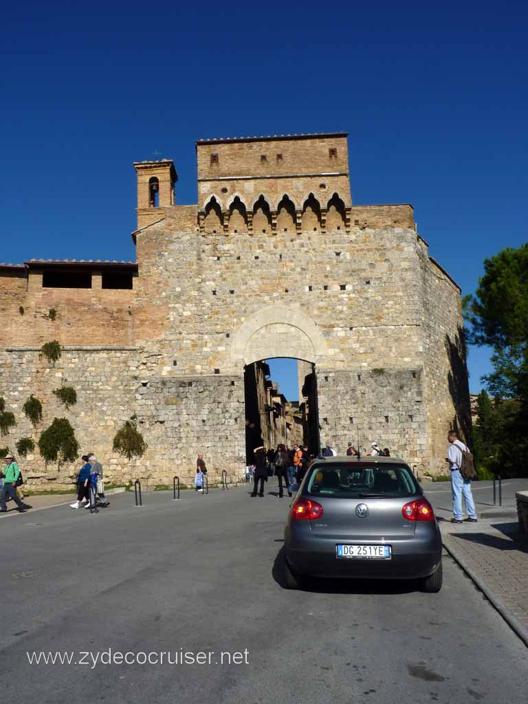 6511: Carnival Dream, Livorno - Beautiful Tuscany - San Gimignano