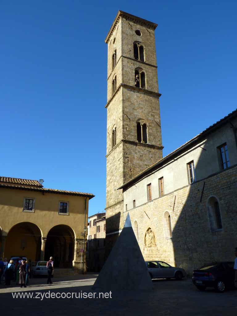 6640: Carnival Dream, Livorno - Beautiful Tuscany - Volterra