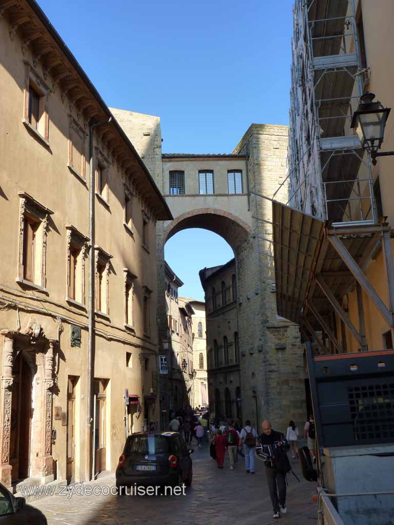 6661: Carnival Dream, Livorno - Beautiful Tuscany - Volterra