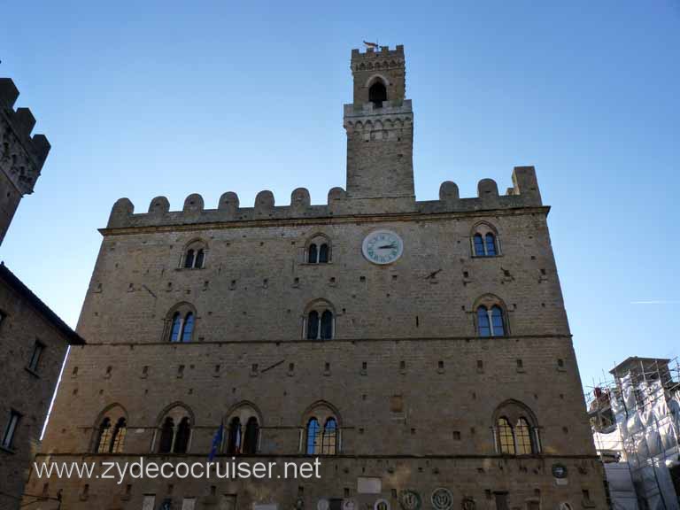 6723: Carnival Dream, Livorno - Beautiful Tuscany - Volterra