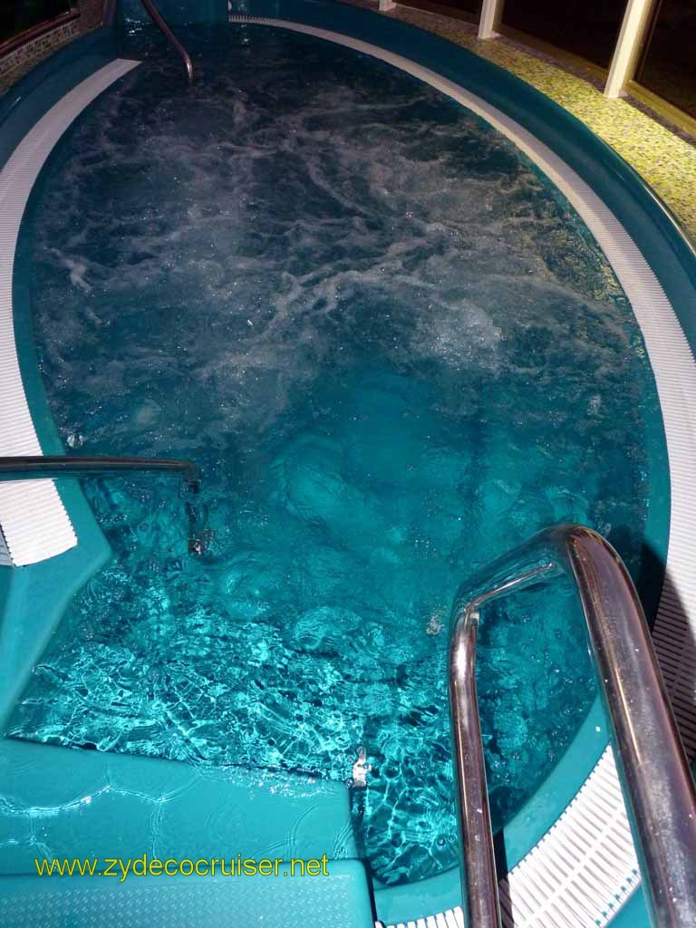 6875: Carnival Dream - Civitavecchia/Rome, Ship Jacuzzi, 