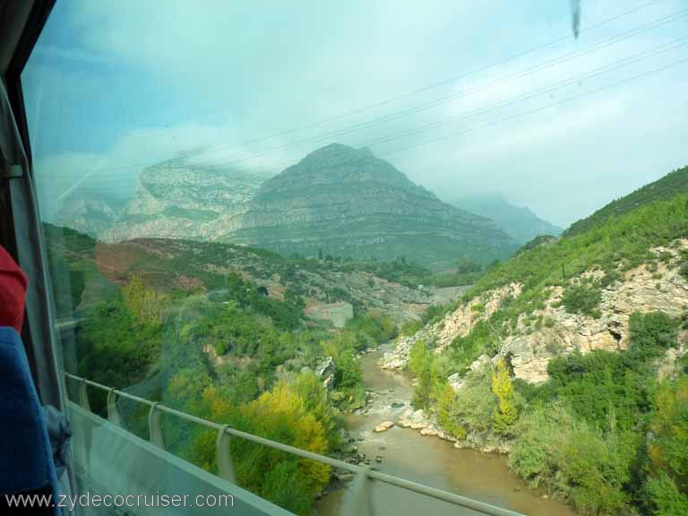 0145: Carnival Dream, Barcelona - Barcelona on the way Montserrat