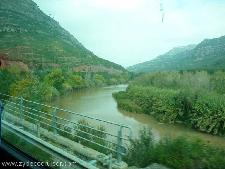 0146: Carnival Dream, Barcelona - Barcelona on the way Montserrat