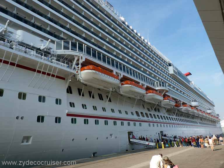 0396:  Carnival Dream, Barcelona - 