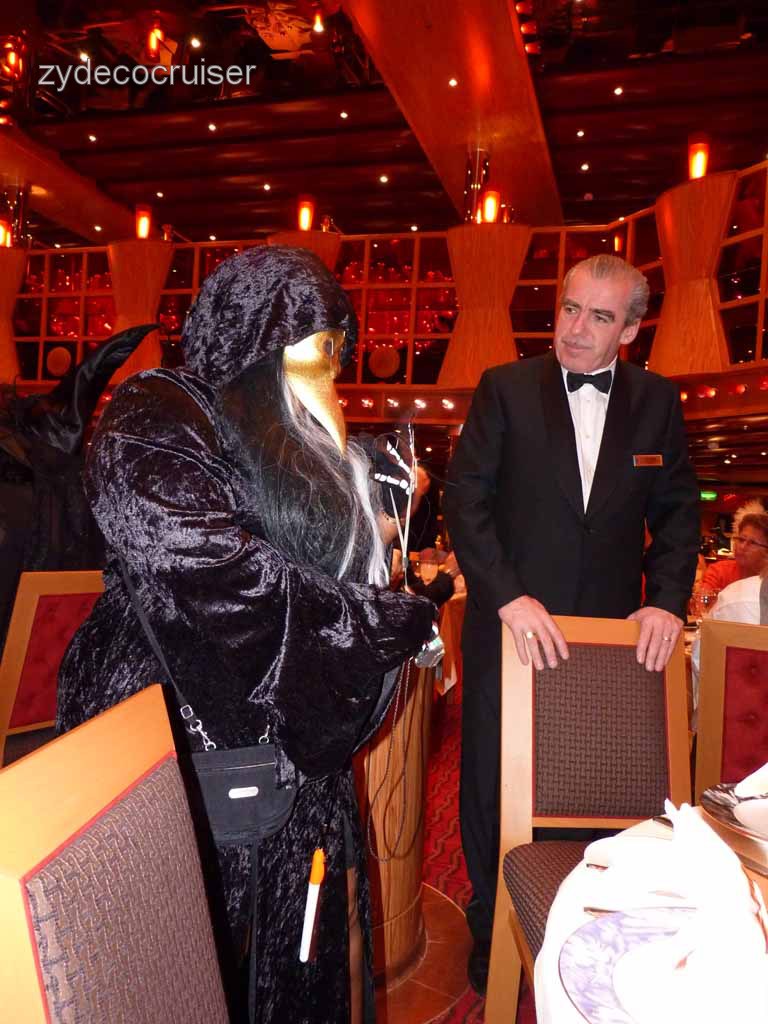 0909: Carnival Dream, Halloween 2009, Ken and Linda