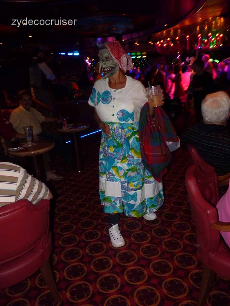 0944: Carnival Dream, Halloween 2009, 