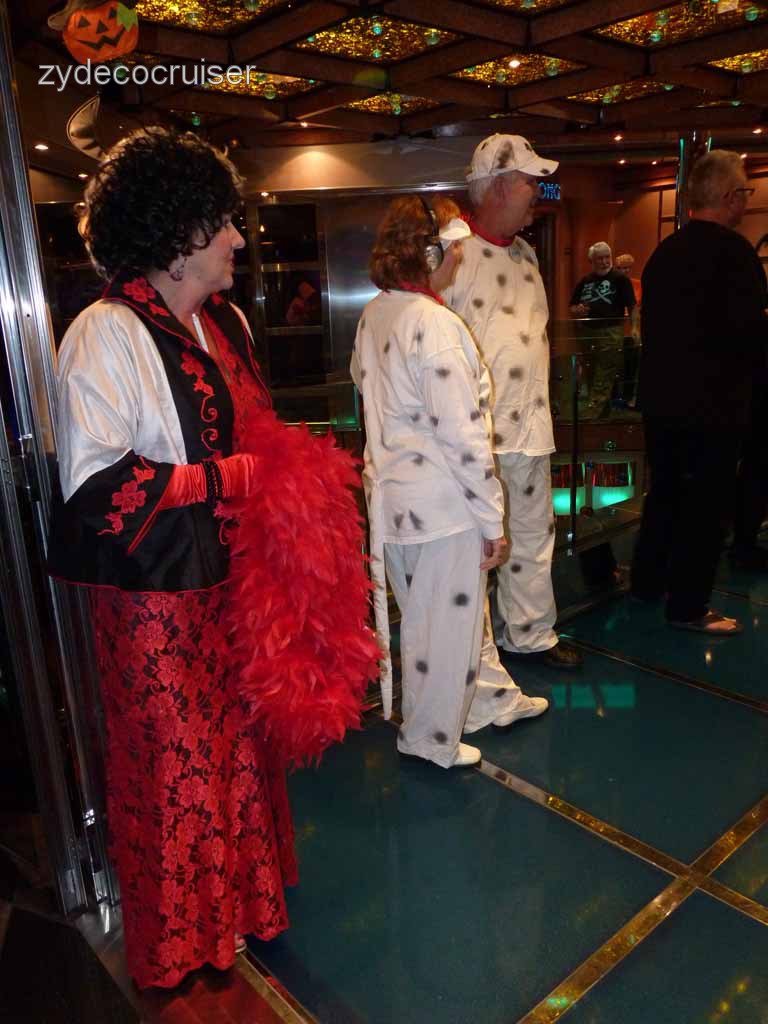 0950: Carnival Dream, Halloween 2009, 