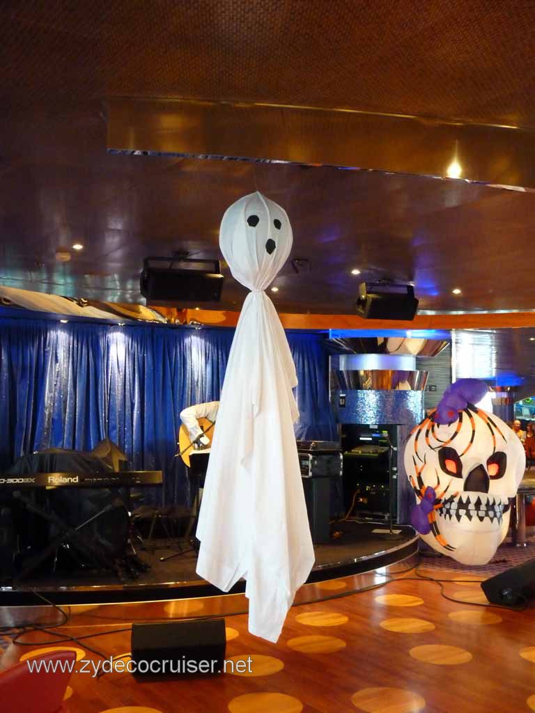 0795: Carnival Dream, Transatlantic, Halloween