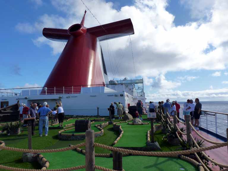 Carnival Dream Mini Golf 1