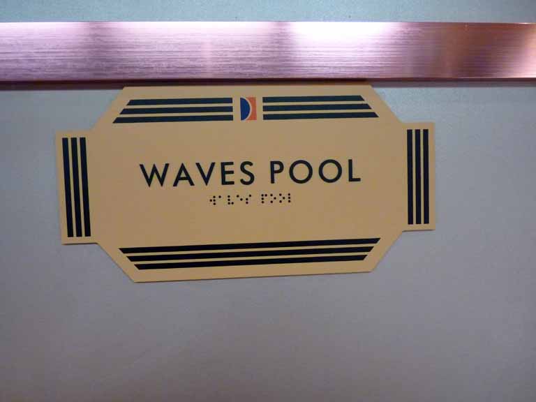 1878: Carnival Dream, Transatlantic Cruise, Waves Pool