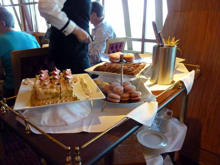 Carnival Dream - Upper Scarlett - Tea Time