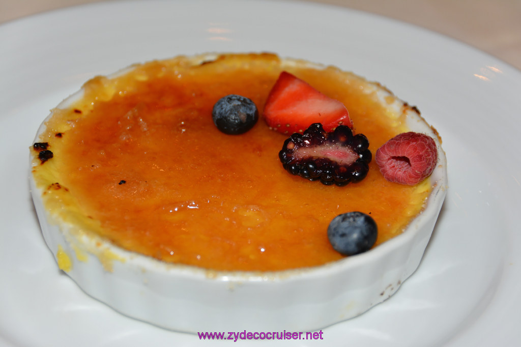 Carnival Dream, MDR Dinner 1, Crème Brulee, 