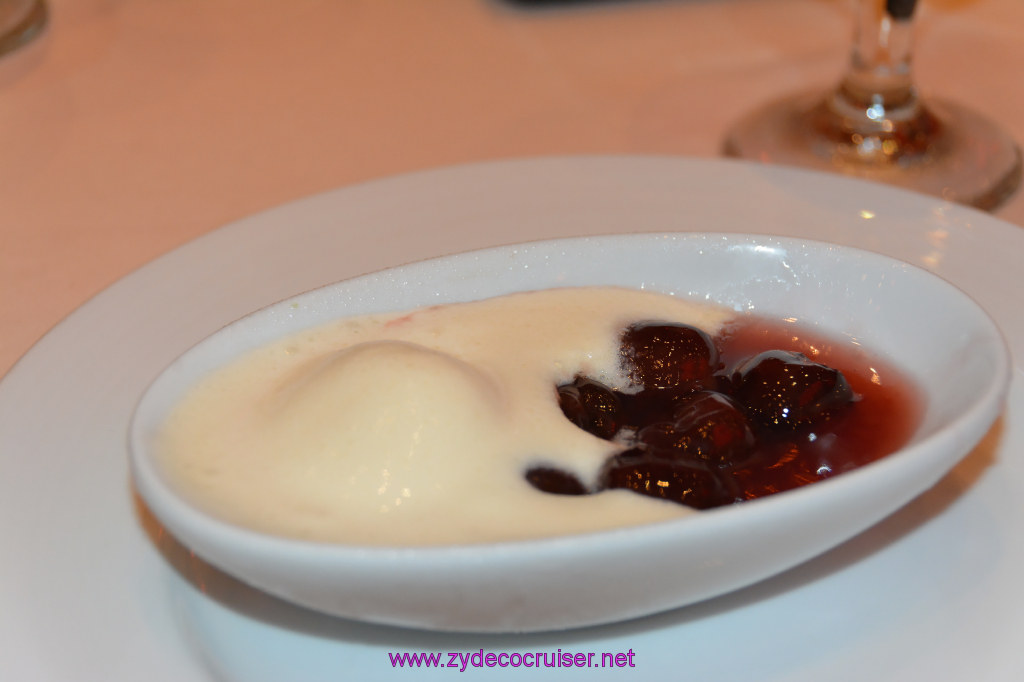 Carnival Dream, MDR Dinner 2, Cherries Jubilee, 