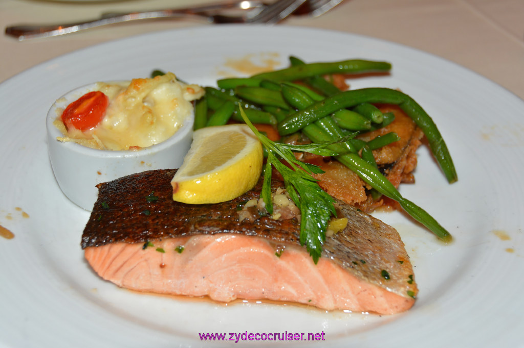 Carnival Dream, MDR Dinner 4, Grilled Fillet of Norwegian Fjord Salmon 