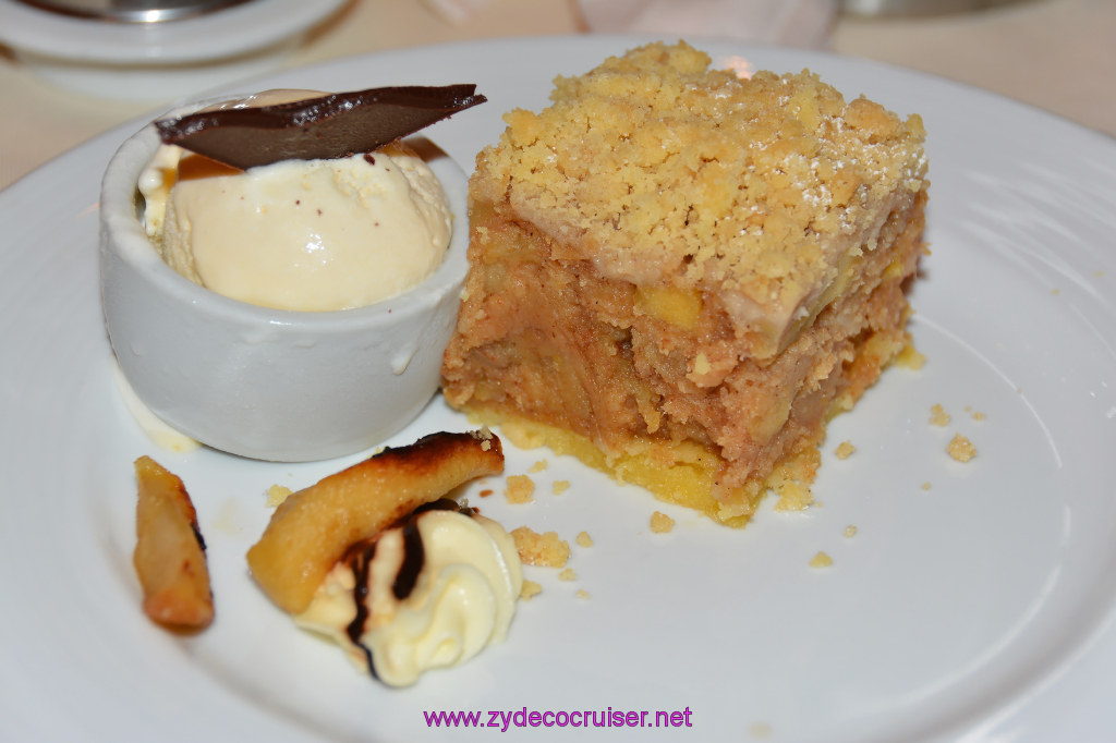 Carnival Dream, MDR Dinner 4, Apple Crumble Cake, 