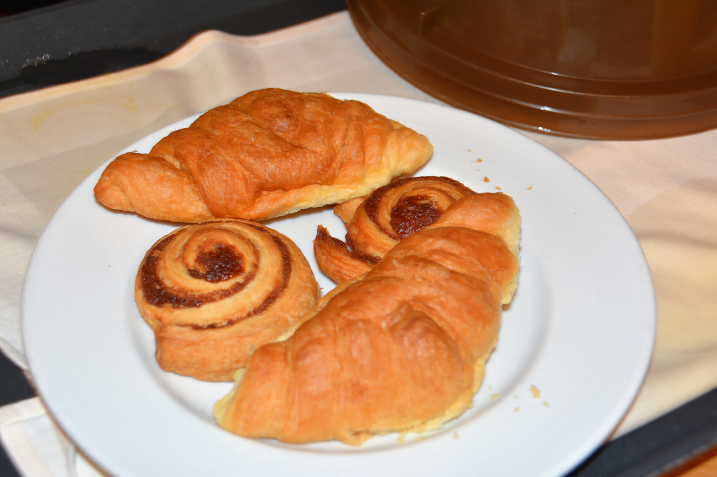 003: Carnival Dream Reposition Cruise, Cozumel, Room Service Breakfast, Croissants and Cinnamon Danish, 