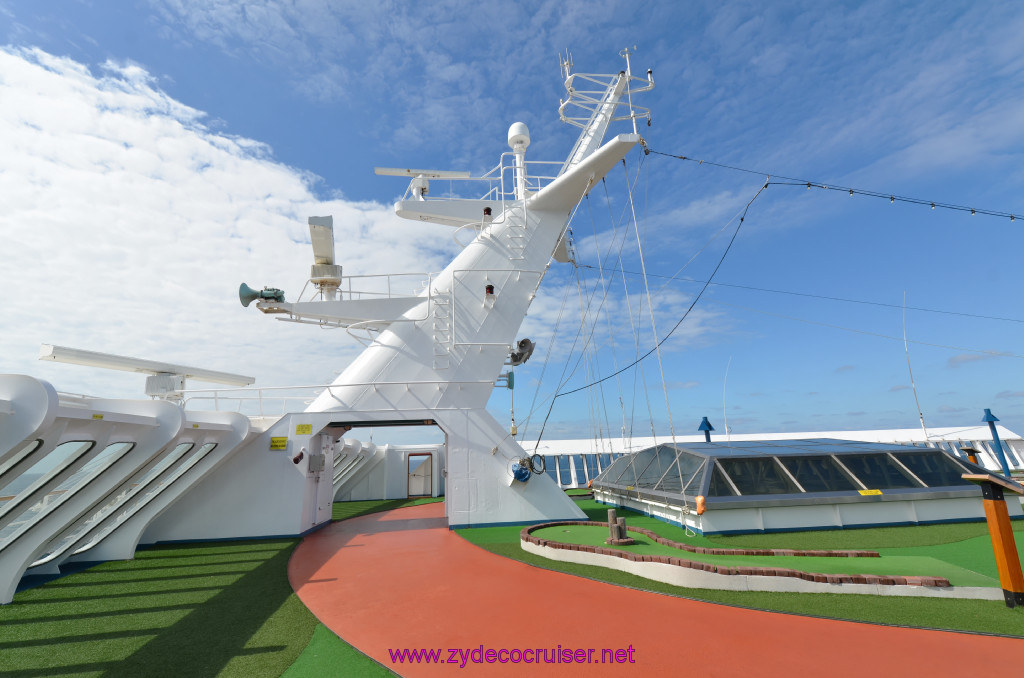 104: Carnival Elation, Fun Day at Sea 1, Jogging Track