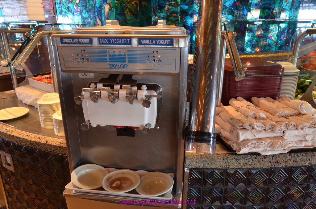 103: Carnival Elation Cruise, Cozumel, Lido, Soft serve Frozen Yogurt, 