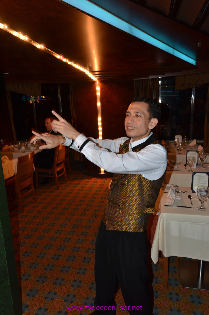 190: Carnival Elation Cruise, Cozumel, MDR Dinner, Gangham Style!