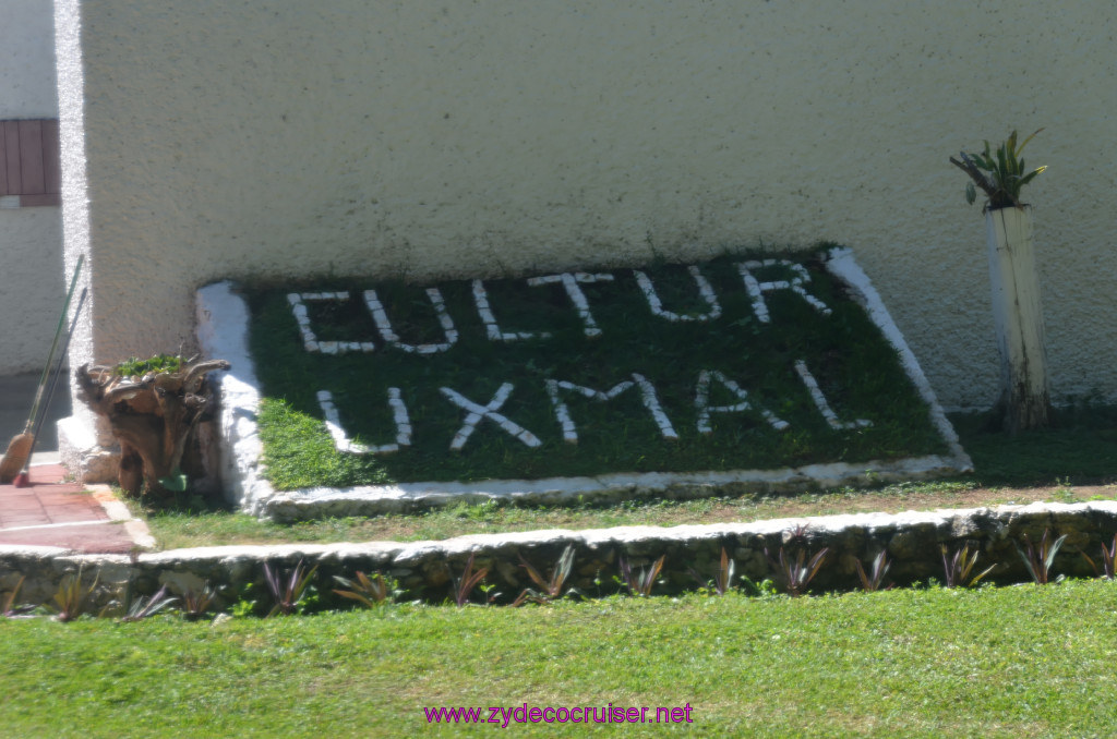 021: Carnival Elation, Progreso, Uxmal, 