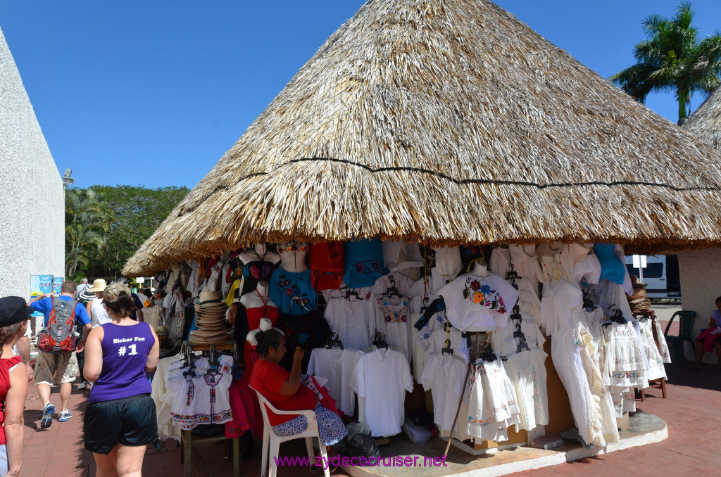 022: Carnival Elation, Progreso, Uxmal, 