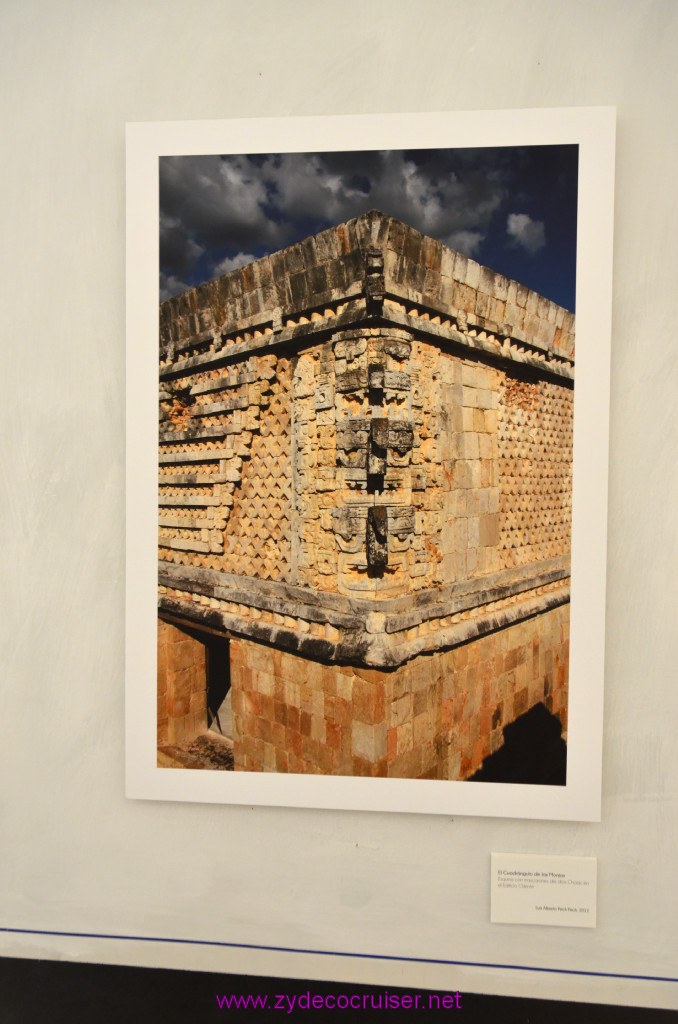 040: Carnival Elation, Progreso, Uxmal, 