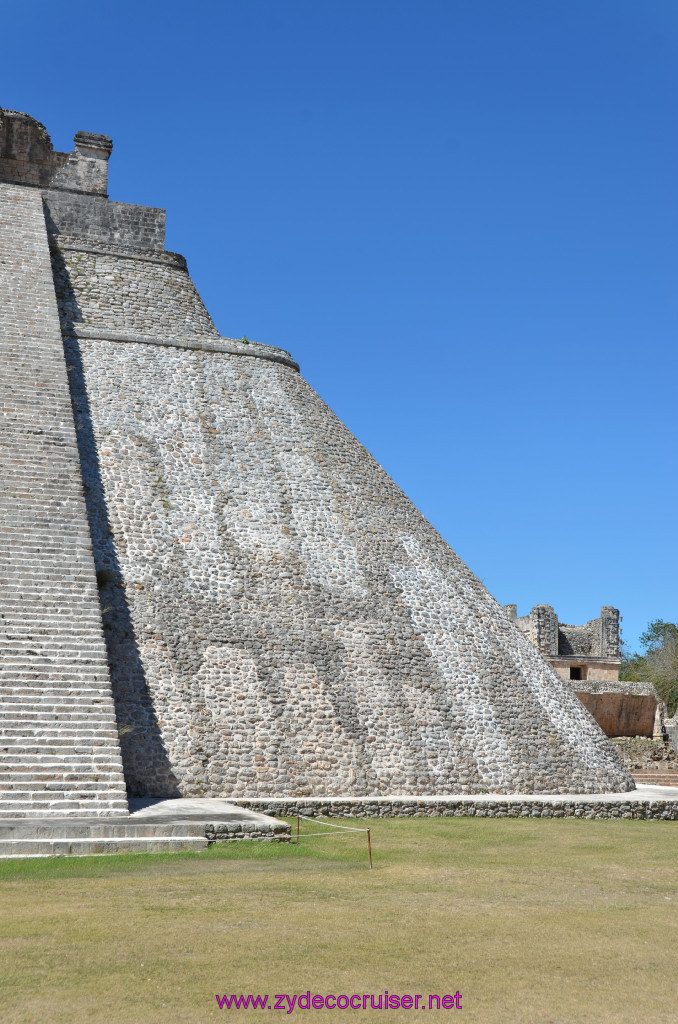 078: Carnival Elation, Progreso, Uxmal, 