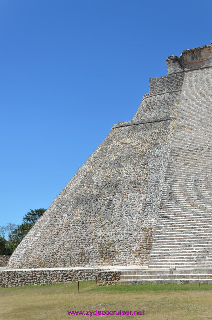 080: Carnival Elation, Progreso, Uxmal, 