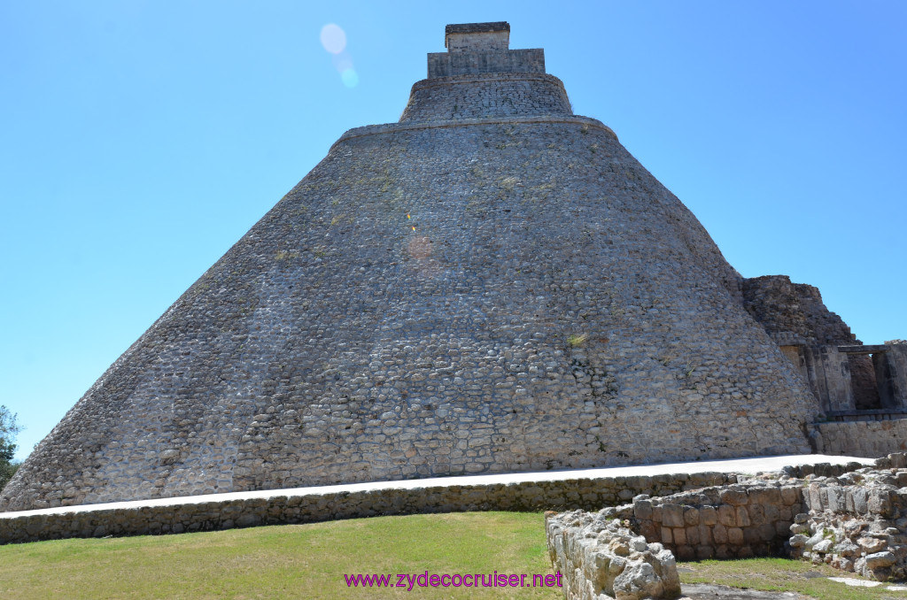 087: Carnival Elation, Progreso, Uxmal, 