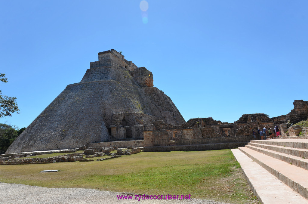 101: Carnival Elation, Progreso, Uxmal, 