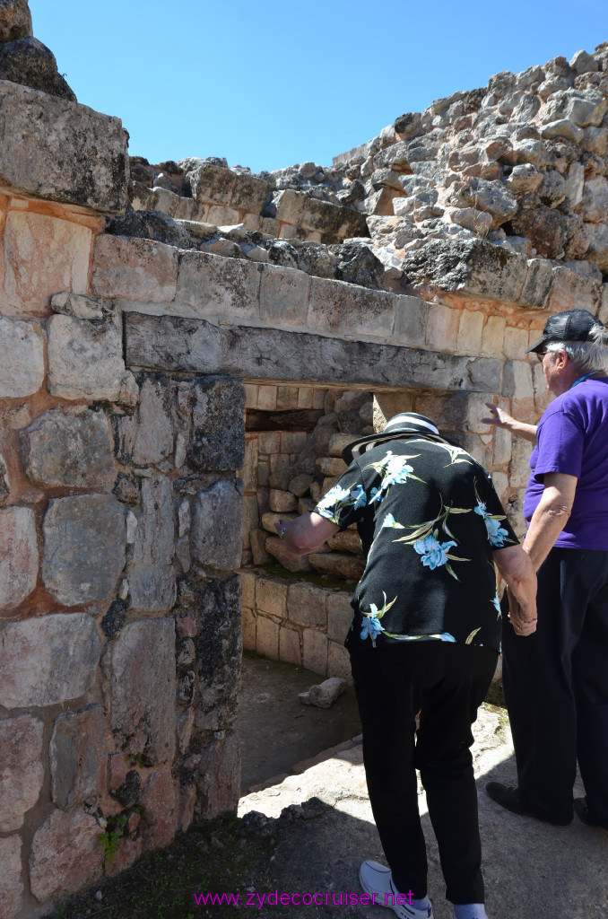 112: Carnival Elation, Progreso, Uxmal, 