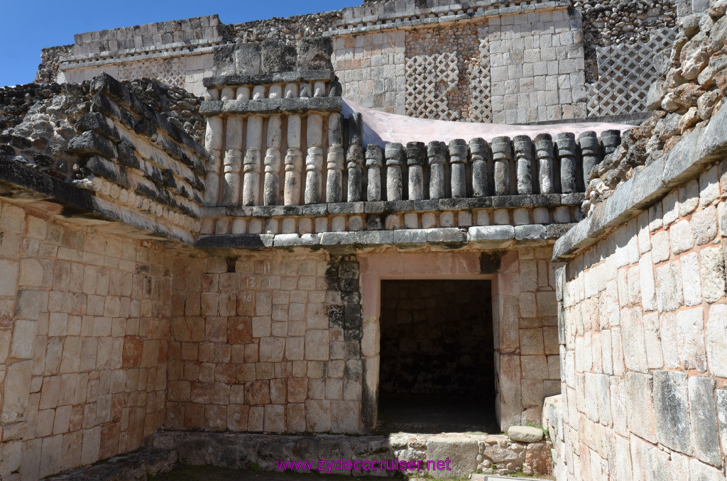 113: Carnival Elation, Progreso, Uxmal, 