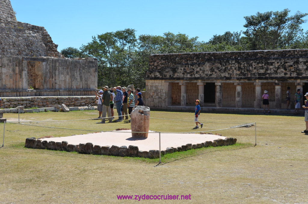 117: Carnival Elation, Progreso, Uxmal, 