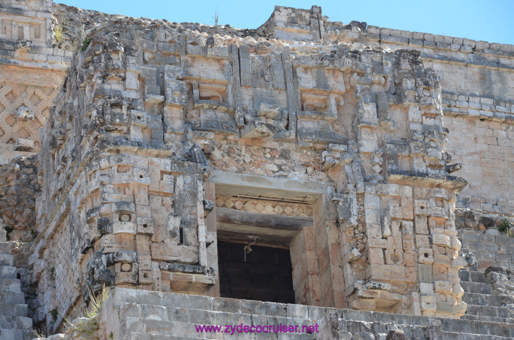 118: Carnival Elation, Progreso, Uxmal, 