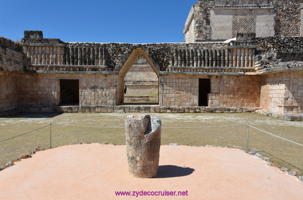 123: Carnival Elation, Progreso, Uxmal, 