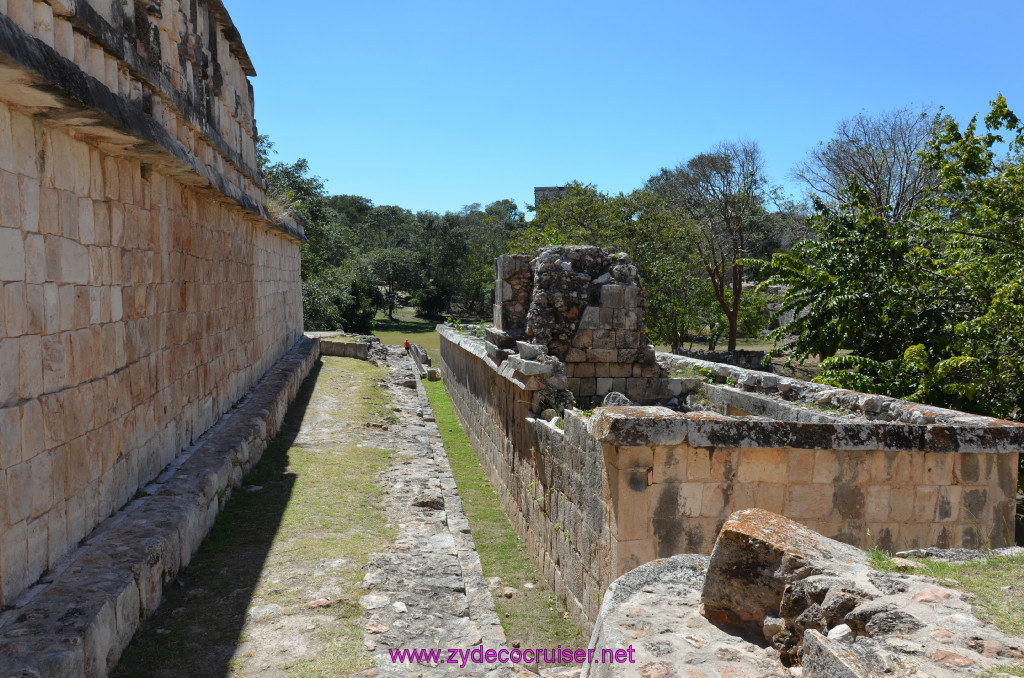 141: Carnival Elation, Progreso, Uxmal, 