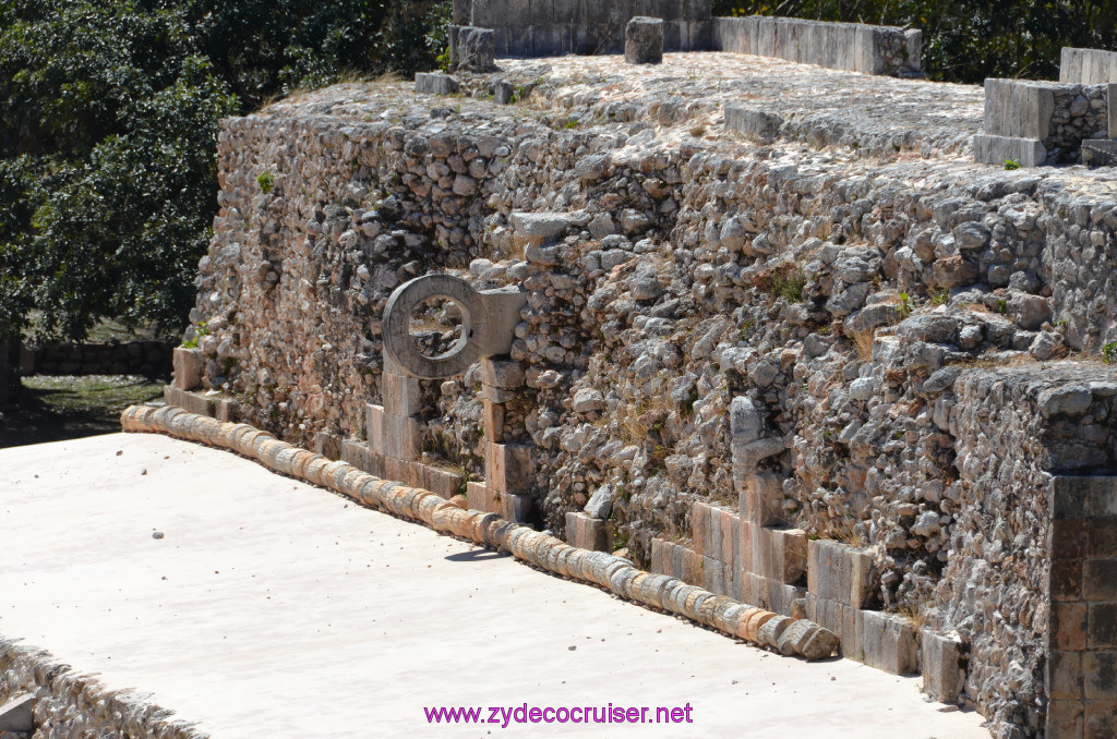 152: Carnival Elation, Progreso, Uxmal, 