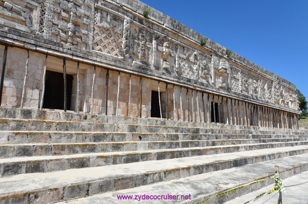 163: Carnival Elation, Progreso, Uxmal, 