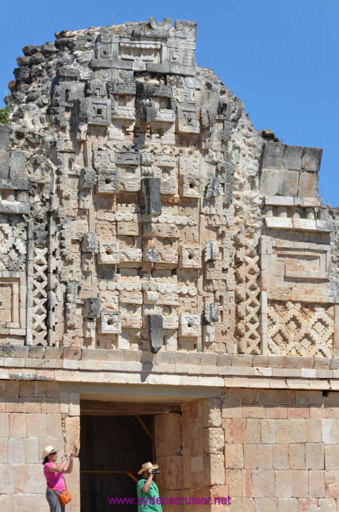 168: Carnival Elation, Progreso, Uxmal, 