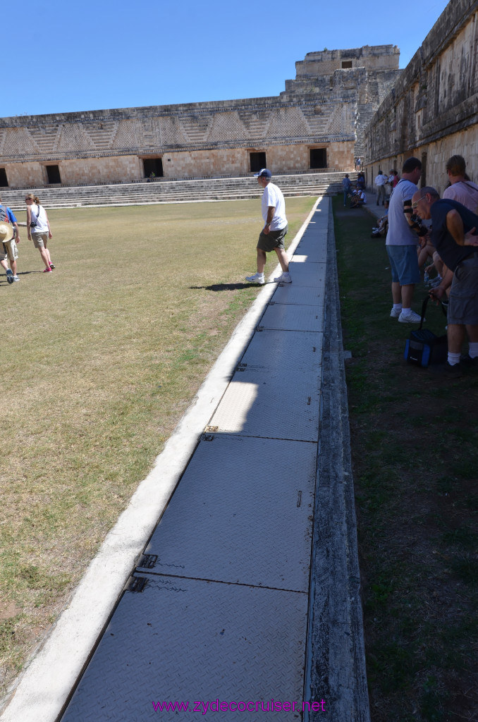 172: Carnival Elation, Progreso, Uxmal, 