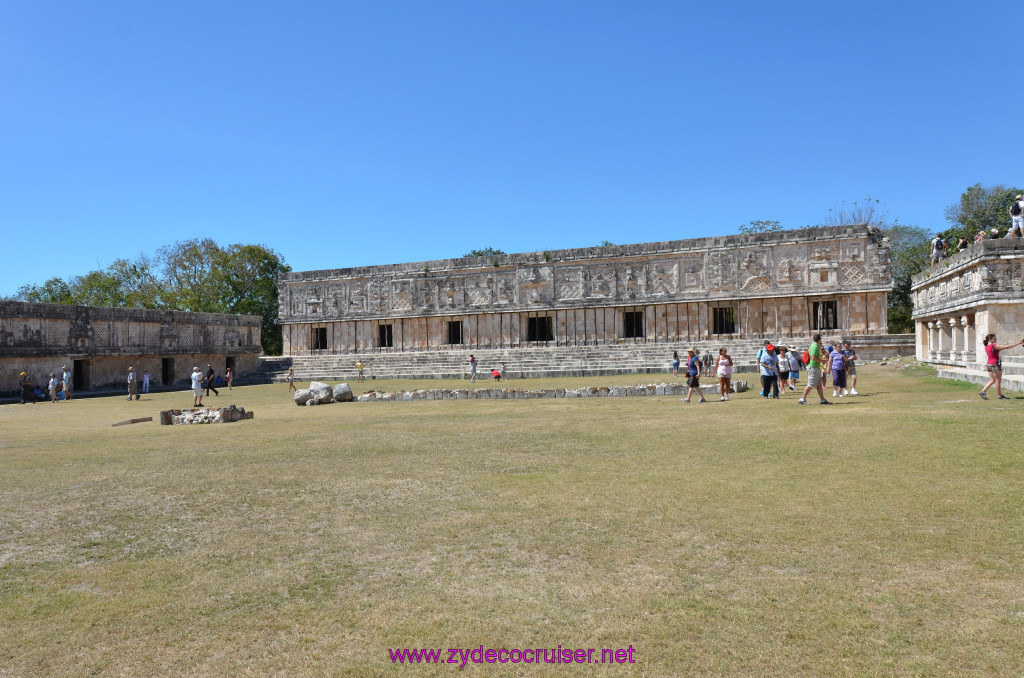 175: Carnival Elation, Progreso, Uxmal, 