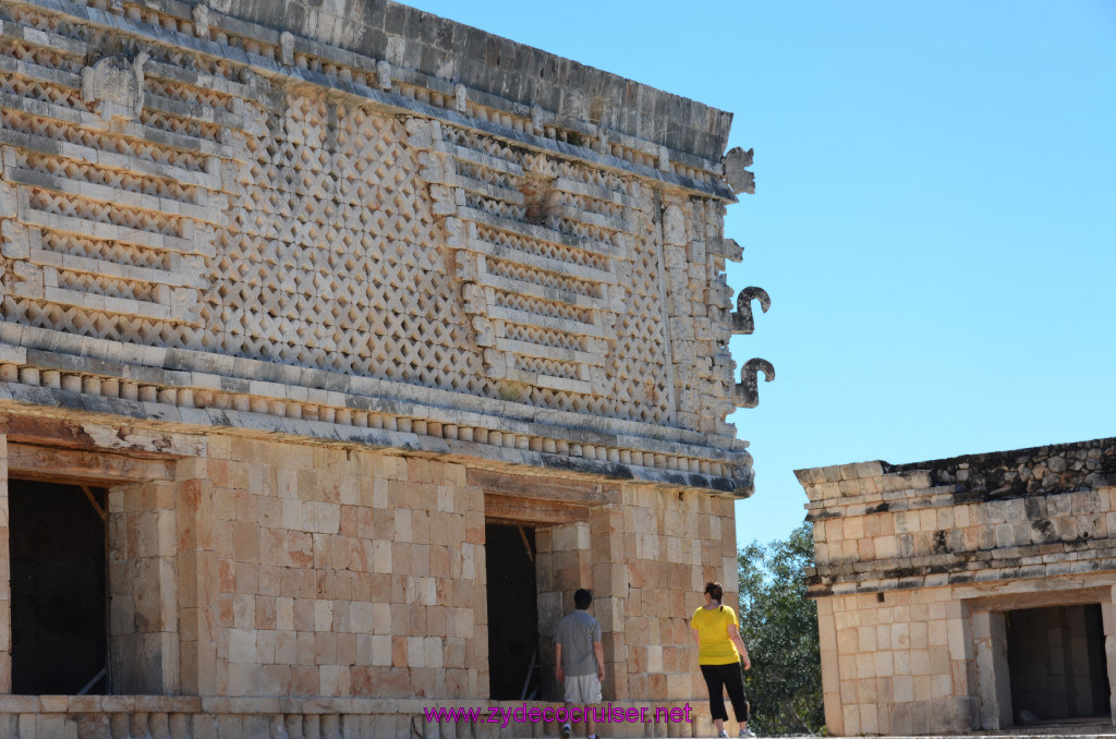 180: Carnival Elation, Progreso, Uxmal, 