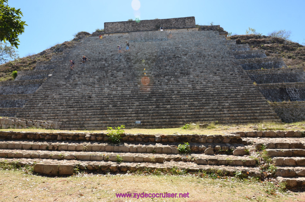 210: Carnival Elation, Progreso, Uxmal, 