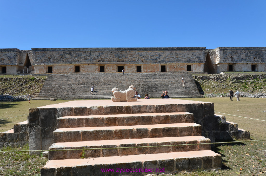 240: Carnival Elation, Progreso, Uxmal, 