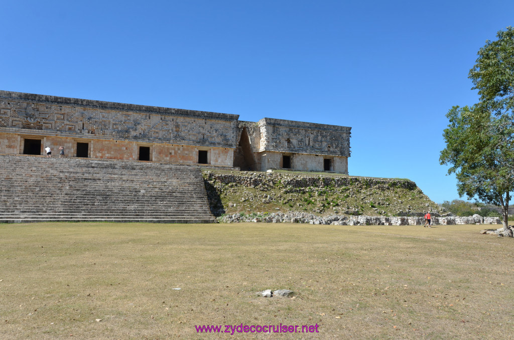 247: Carnival Elation, Progreso, Uxmal, 