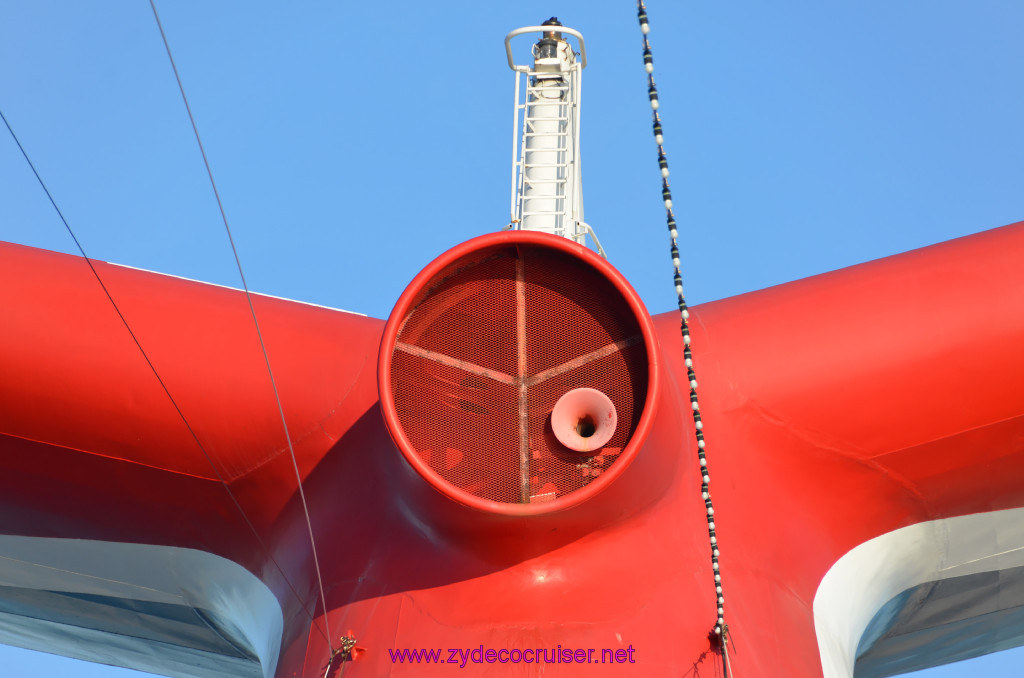 316: Carnival Elation, Progreso, Funnel Horn