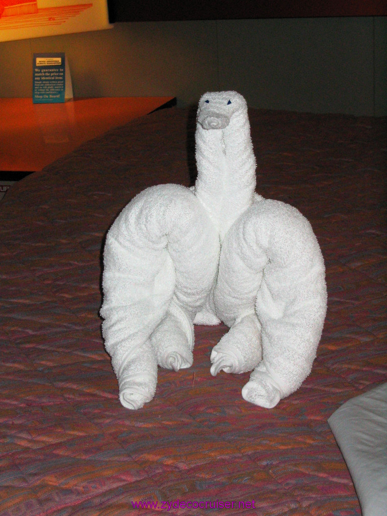 200: Carnival Elation 2004 Cruise, Towel Animal, 