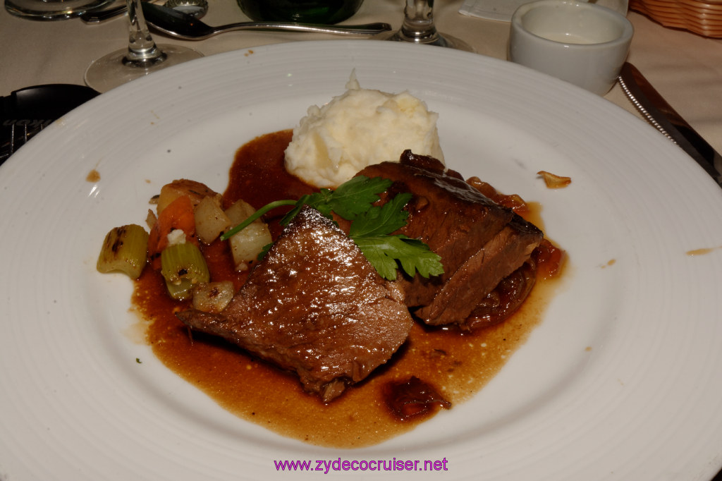 Tender Braised Beef Brisket in Gravy