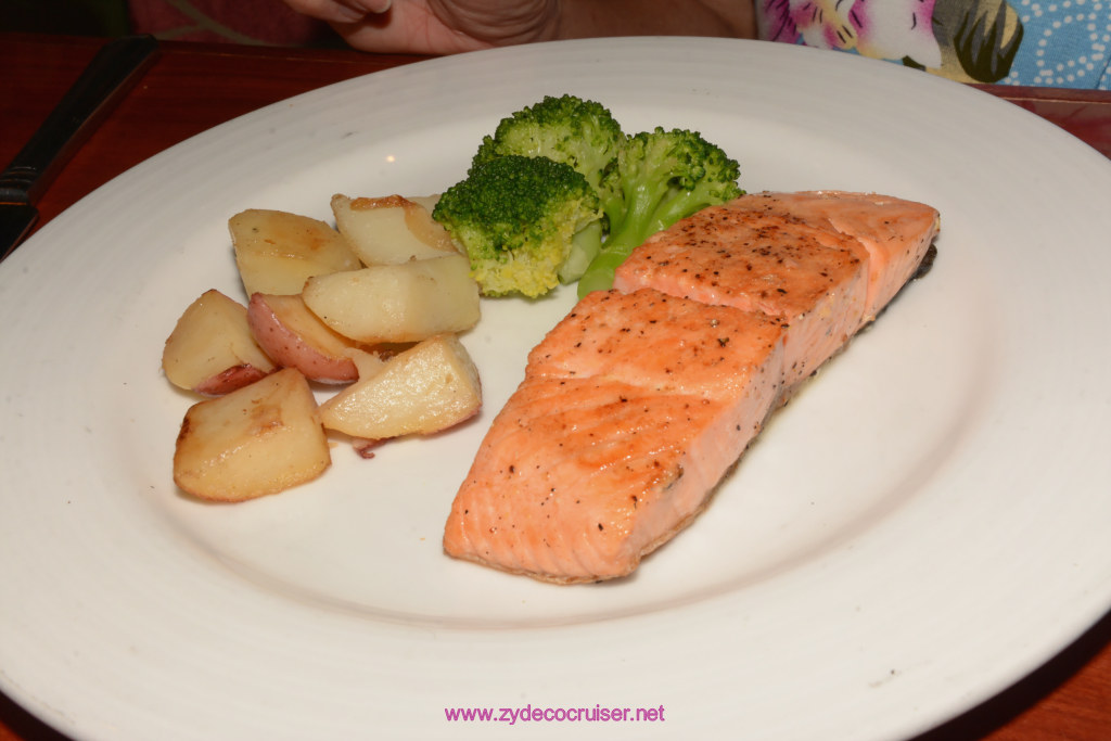 055: Carnival Glory, Day 7 MDR Dinner - Grilled Salmon